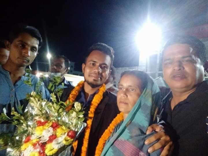 Jhumna Das Apan was finally released.